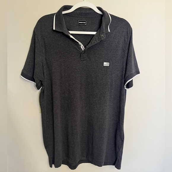 Member’s Only Gray Short Sleeve Polo, Sz XL - Picture 2 of 8